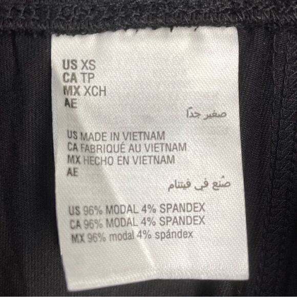 NWT Ideology Shorts Size XS - Picture 5 of 5
